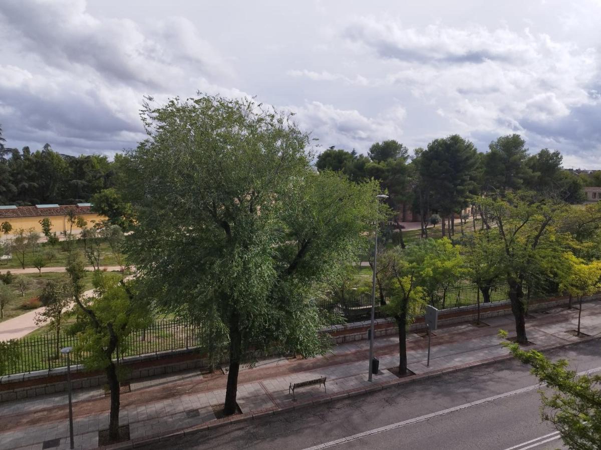 Habitacion Luminosas En Vista Alegre マドリード エクステリア 写真